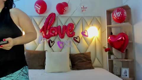 ANGIE online show from February 16, 3:12 pm