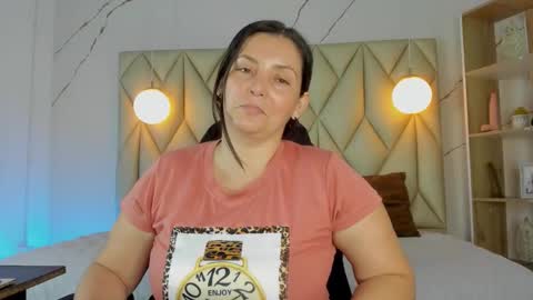 ANGIE online show from December 18, 2:11 pm