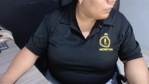 angy online show from November 3, 12:53 pm