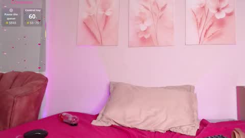     online show from December 14, 8:03 pm