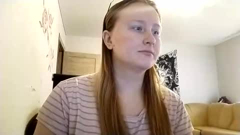Snapshot of anika_lipps chatting on October 23, 1:06 pm Anika online show from October 23, 1:06 pm
