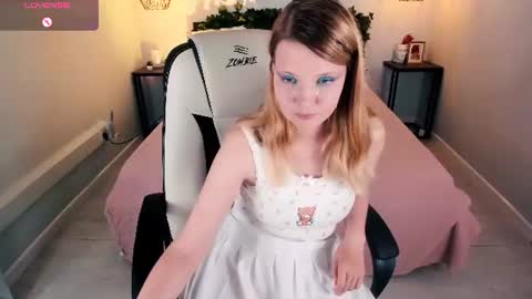 Anita online show from June 29, 10:15 am