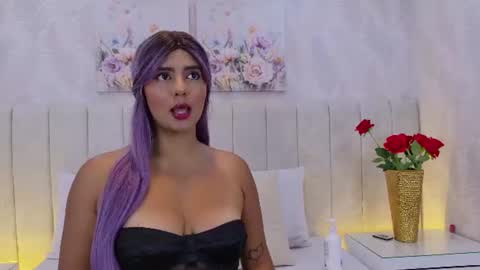 Dania Lpez online show from August 5, 12:44 pm