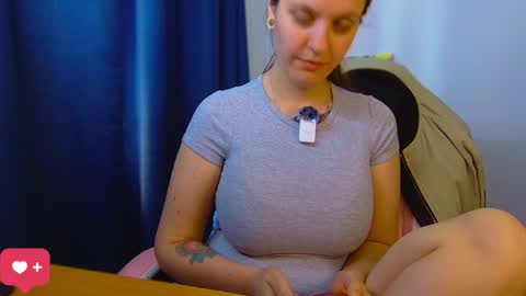 Ann online show from June 3, 3:39 pm