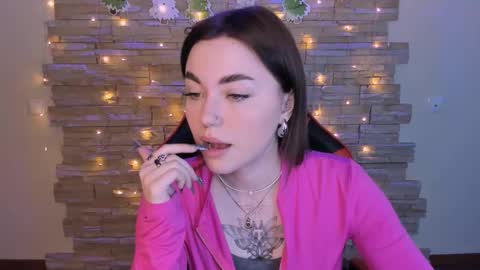 Ann online show from December 19, 4:23 am