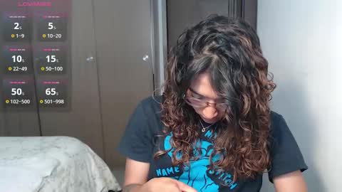 Anna online show from October 27, 3:51 pm