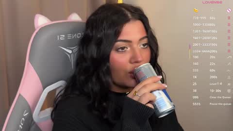 Anna online show from April 18, 5:32 am