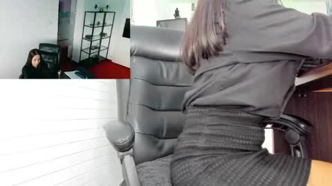 anna_nobel online show from April 22, 5:15 am