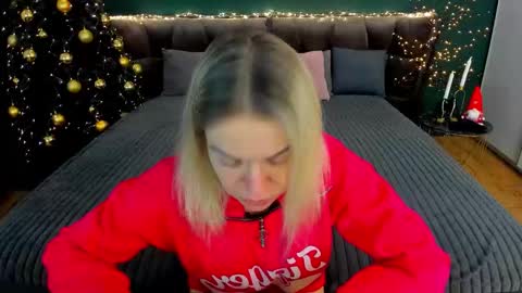 anna_snow9 online show from December 20, 6:39 am