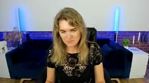 Snapshot of annabel_xxx chatting on September 11, 6:41 pm Annabel online show from September 11, 6:41 pm