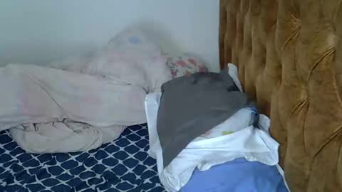 Snapshot of annabellapretty chatting on October 20, 8:28 am annabellapretty online show from October 20, 8:28 am