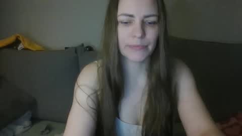 annadiamond1 online show from March 2, 12:45 pm