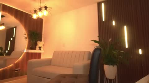 Anita online show from January 13, 2:06 am