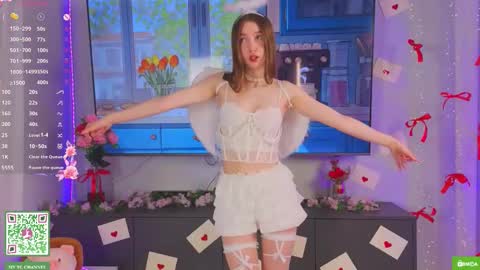 Holly Molly Im Polly online show from March 18, 9:09 pm