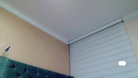       online show from November 6, 12:49 am