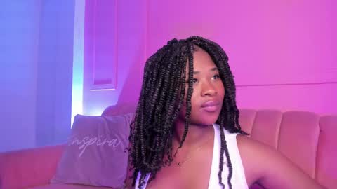 Snapshot of anneth__m chatting on March 7, 8:22 pm Anneth online show from March 7, 8:22 pm