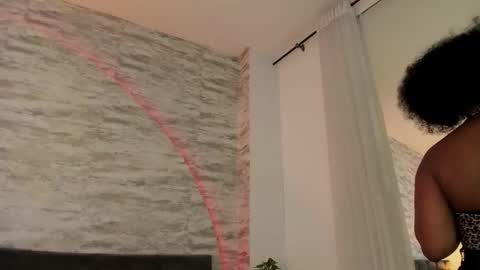 Snapshot of anneth__m chatting on October 7, 7:51 pm Anneth online show from October 7, 7:51 pm