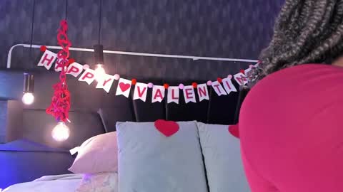Snapshot of anneth__m chatting on February 14, 7:54 pm Anneth online show from February 14, 7:54 pm