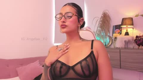 Angel online show from April 7, 7:16 pm