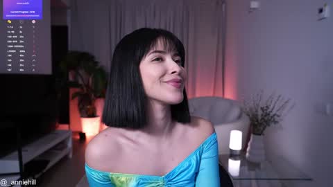 anniehillofficial_ online show from January 24, 8:11 pm