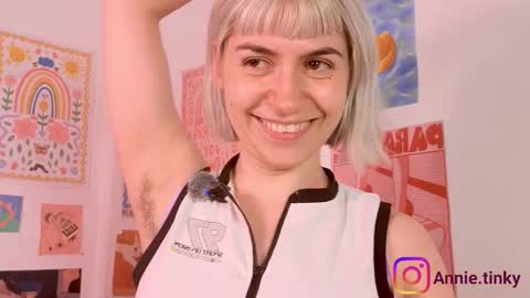 annietinky online show from March 4, 2:51 am