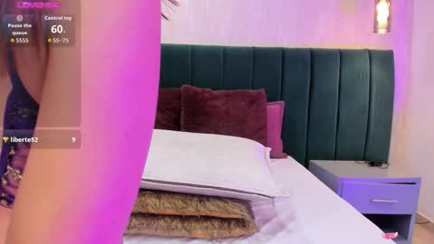 ANNIE  online show from November 28, 7:28 pm