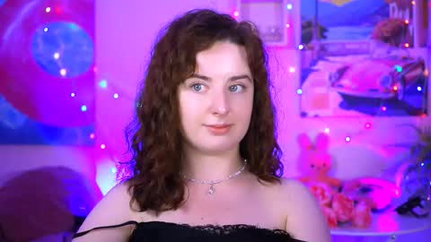 Snapshot of annterry chatting on September 12, 10:45 am Ann Terry 3 online show from September 12, 10:45 am