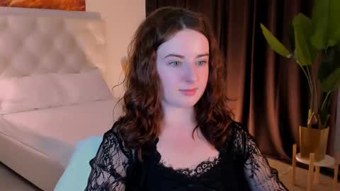 Snapshot of annterry chatting on October 15, 12:19 pm Ann Terry 3 online show from October 15, 12:19 pm