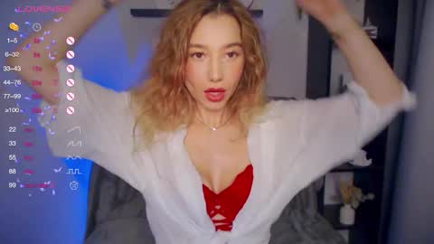 Ann online show from October 7, 9:19 pm