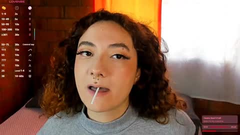 Anny  IG online show from January 29, 7:53 pm