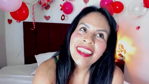 Anthonelaa   online show from February 25, 8:29 pm