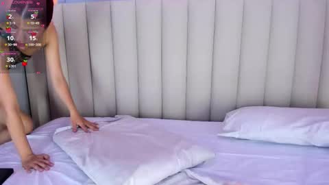 Anthonella  online show from March 18, 4:56 pm