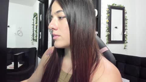 antonella  online show from December 3, 7:22 pm