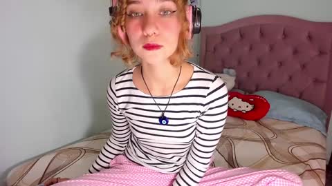 Any online show from December 30, 7:21 pm