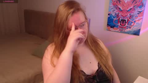 Anya Muna online show from February 21, 7:21 pm