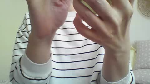 Anyaros online show from April 25, 10:51 am