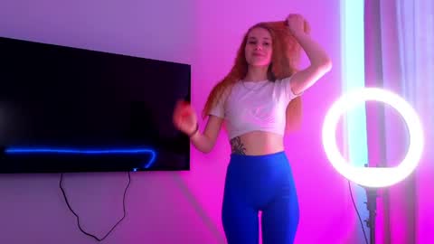 anylindsey online show from March 25, 9:23 am