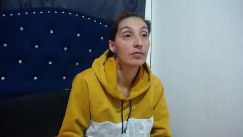 anyu online show from December 24, 8:44 am