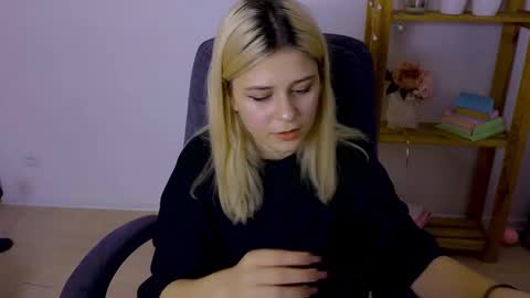 ApheliaStar online show from November 16, 4:07 pm