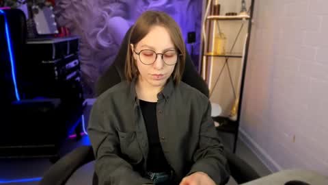 APHEX QUEEN online show from February 27, 9:11 am