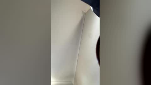 apollyxx123 online show from April 2, 5:21 pm