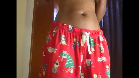 apple_bitch online show from January 11, 6:40 am