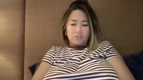 Anika online show from October 17, 7:22 am