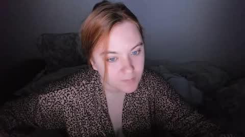 appleyummybuns online show from May 24, 9:03 pm