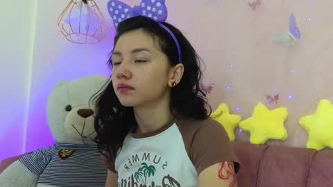   online show from November 27, 1:03 pm