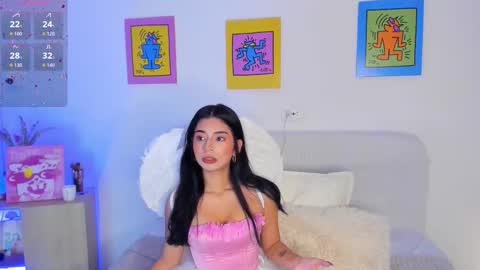 Snapshot of apriladdams chatting on October 31, 10:47 pm April Addams online show from October 31, 10:47 pm