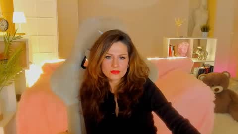 aprill_o_nill online show from February 10, 5:52 pm