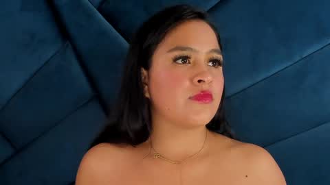 aprilmiiller online show from April 18, 7:58 pm