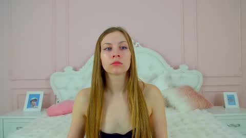 AprilSpring online show from April 20, 4:26 am