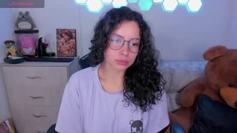 aqua emilly online show from May 14, 12:16 am